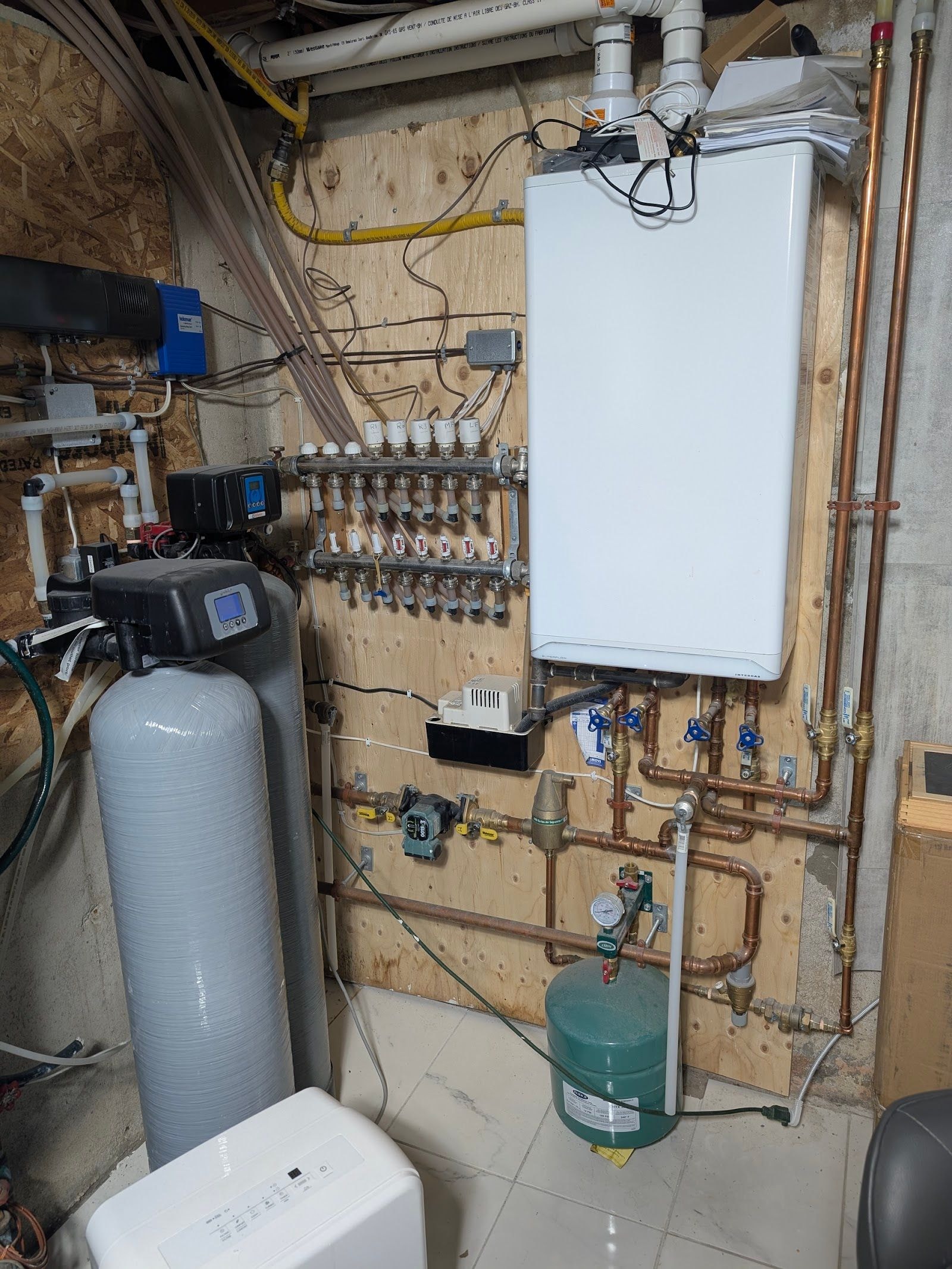 Home services team at a customer job site